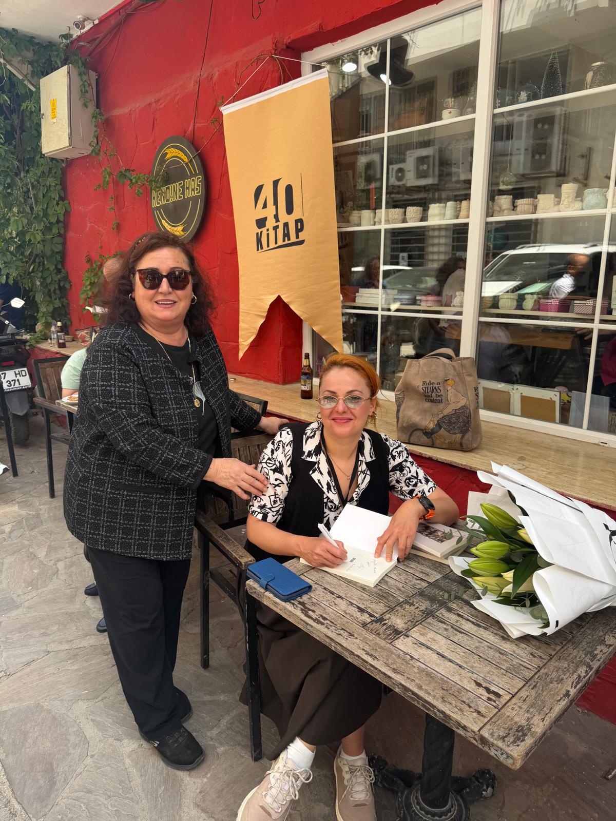 İmza günü